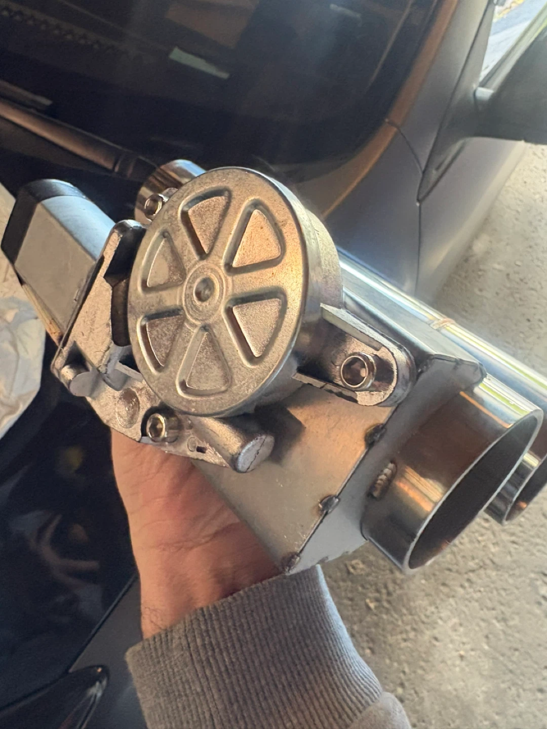 Exhaust Cutout Valve with Remote - photo 3