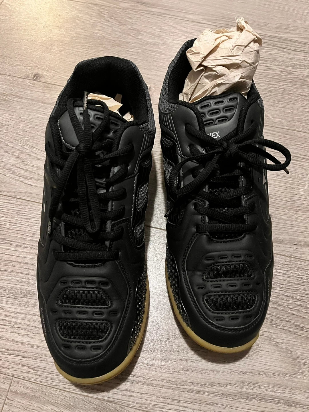Yonex Men's Indoor Court Badminton Shoes Size 10 Black - photo 2