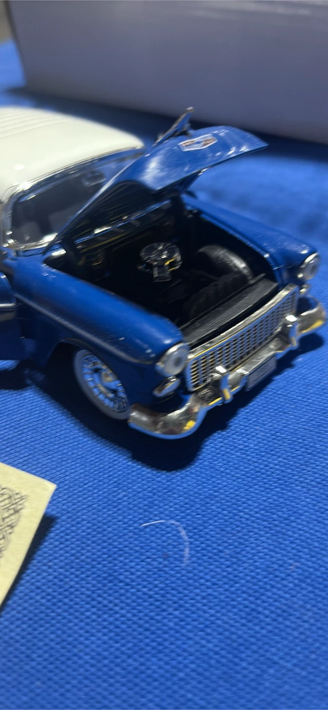 1955 Chevrolet Bel Air Station Wagon Model Car - photo 3