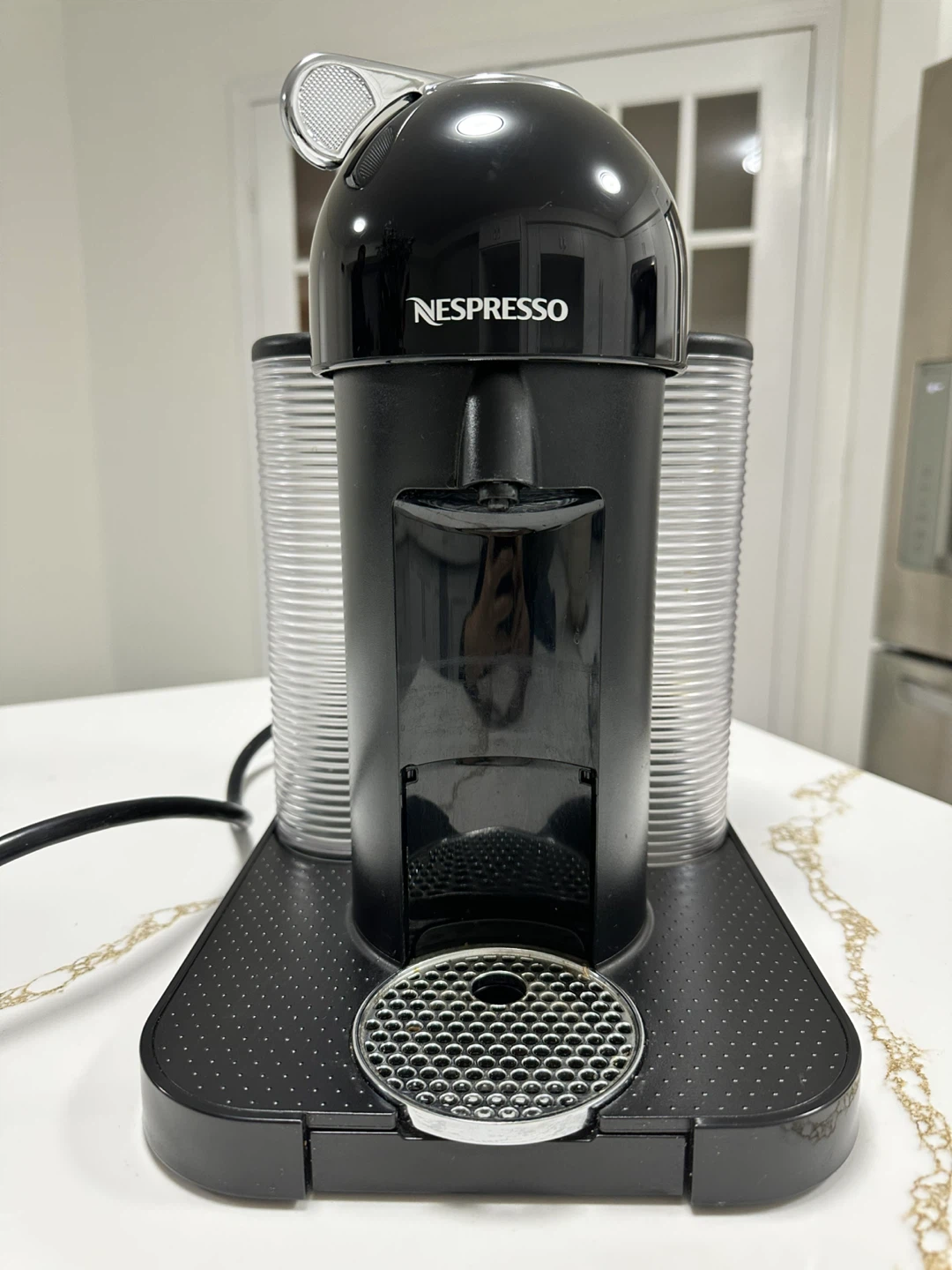 Black Nespresso Coffee Machine - photo 2