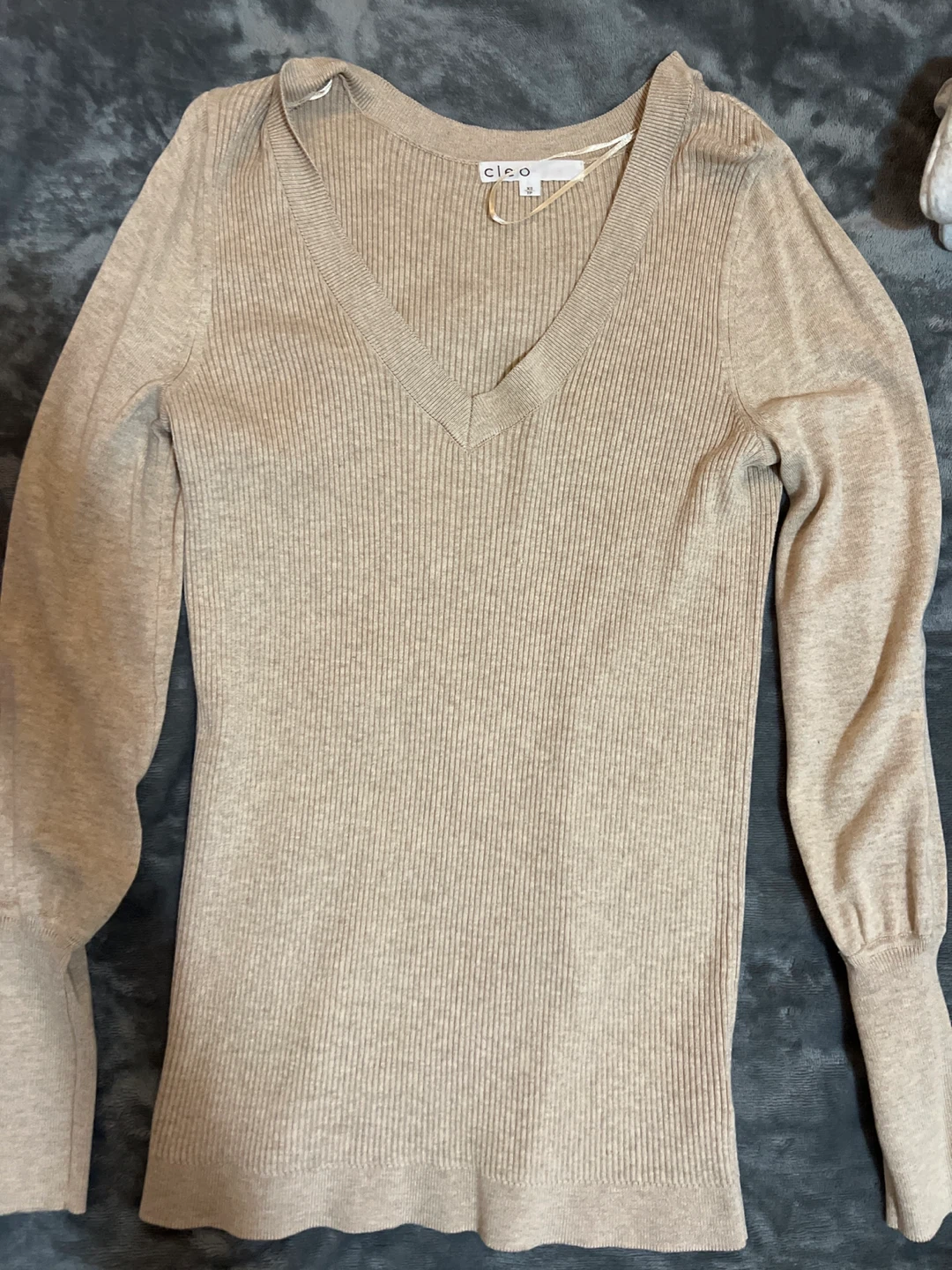 Cleo V-Neck Ribbed Sweater