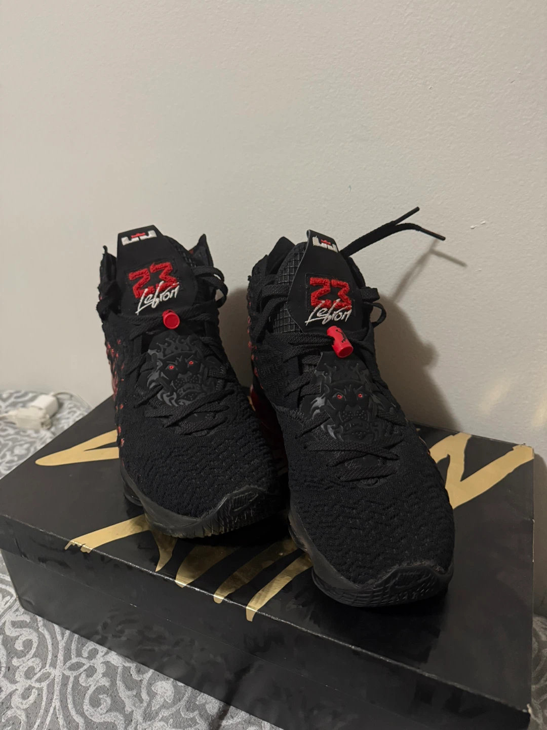 Nike LeBron 17 Shoes - photo 3
