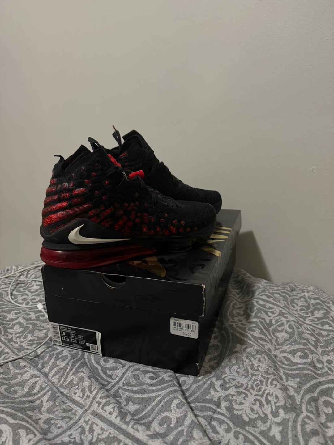 Nike LeBron 17 Shoes