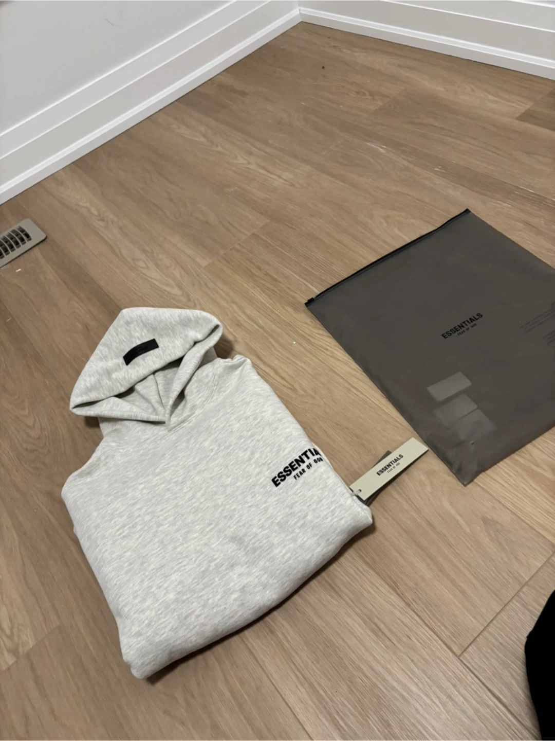 ESSENTIALS Fear of God Grey Hoodie - photo 4