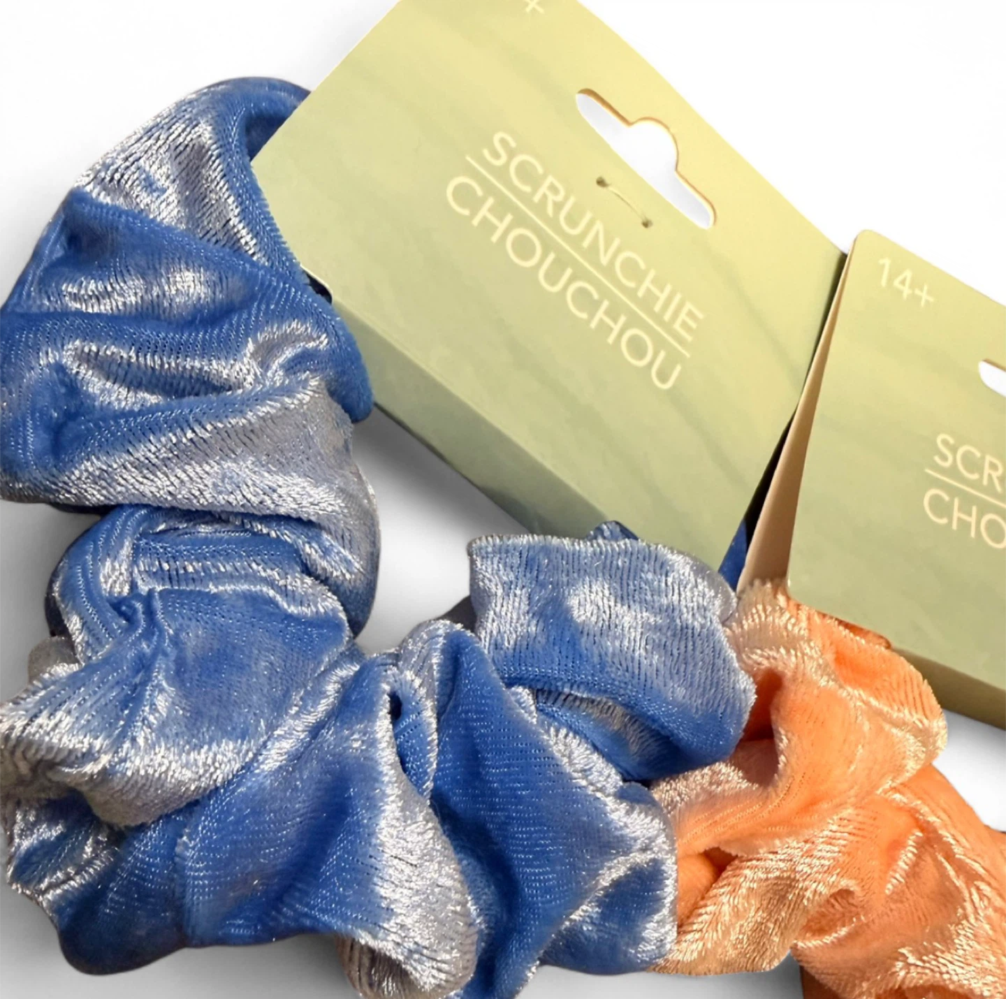 BNWT Large Velvet Velour Hair Scrunchies - photo 3