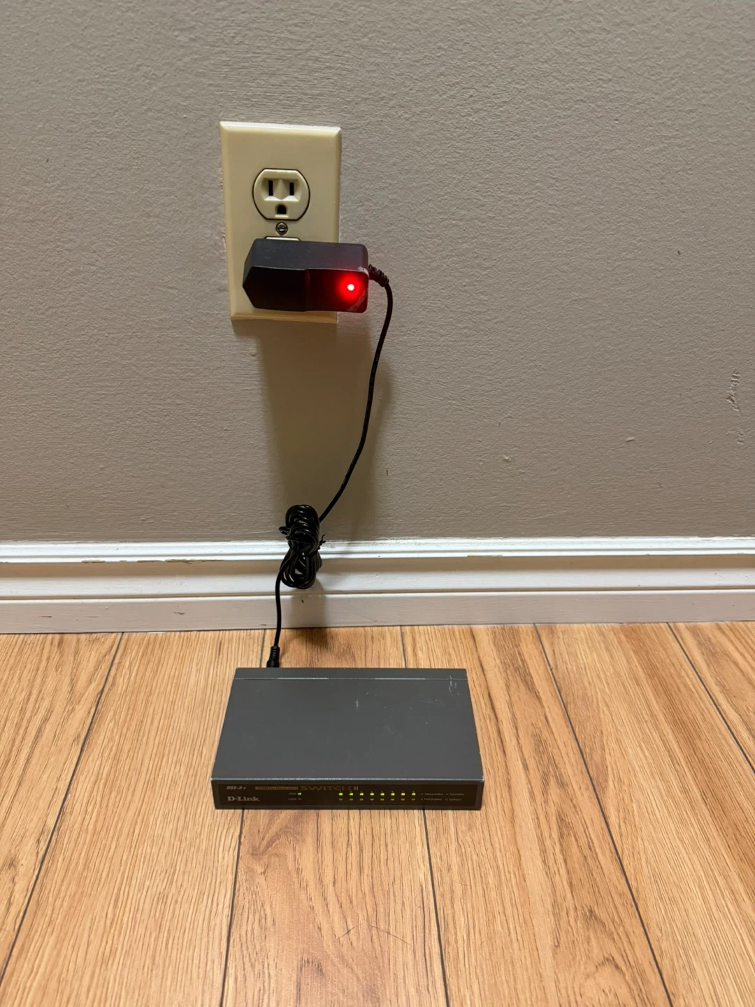 D-Link DSS‑8+ Network Device