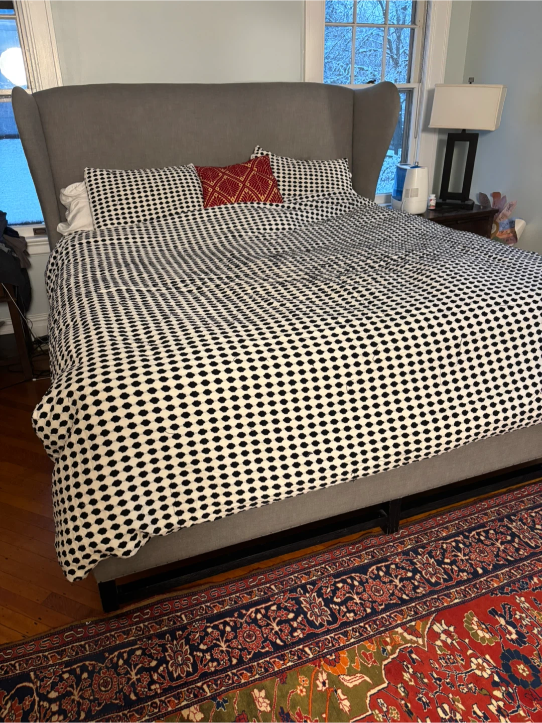 Restoration Hardware French Wing Upholstered Bed (King) - photo 4