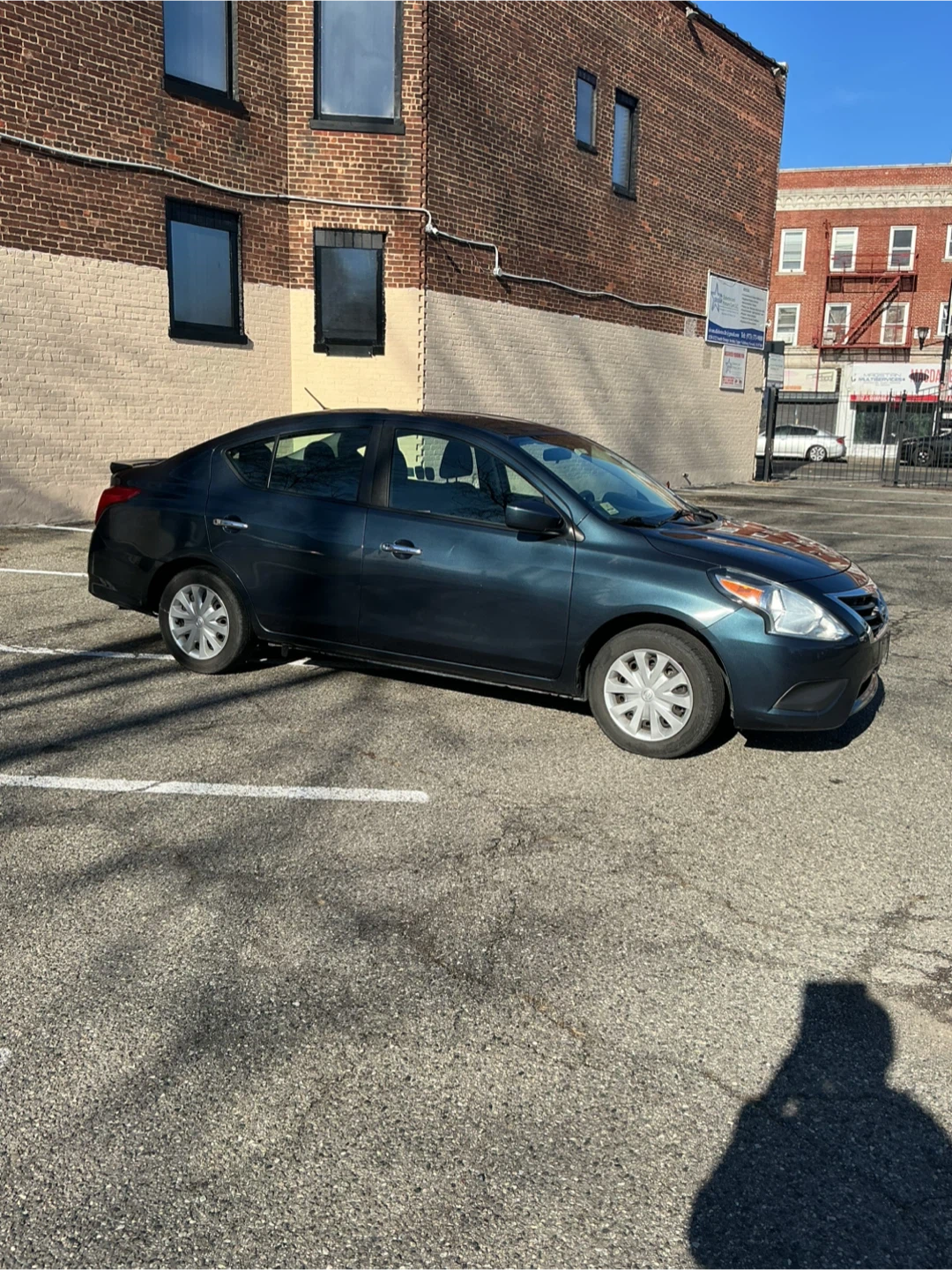 Nissan Versa SV Sedan - photo 2