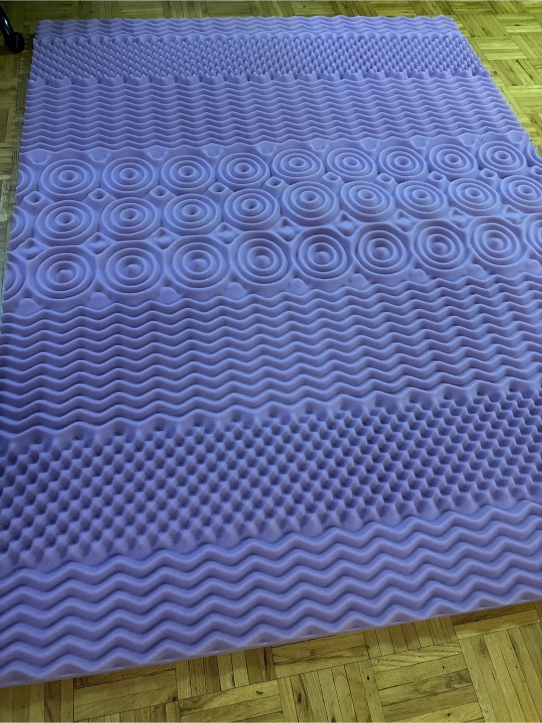 YUGYVOB 2 Inch Queen Mattress Topper - photo 3