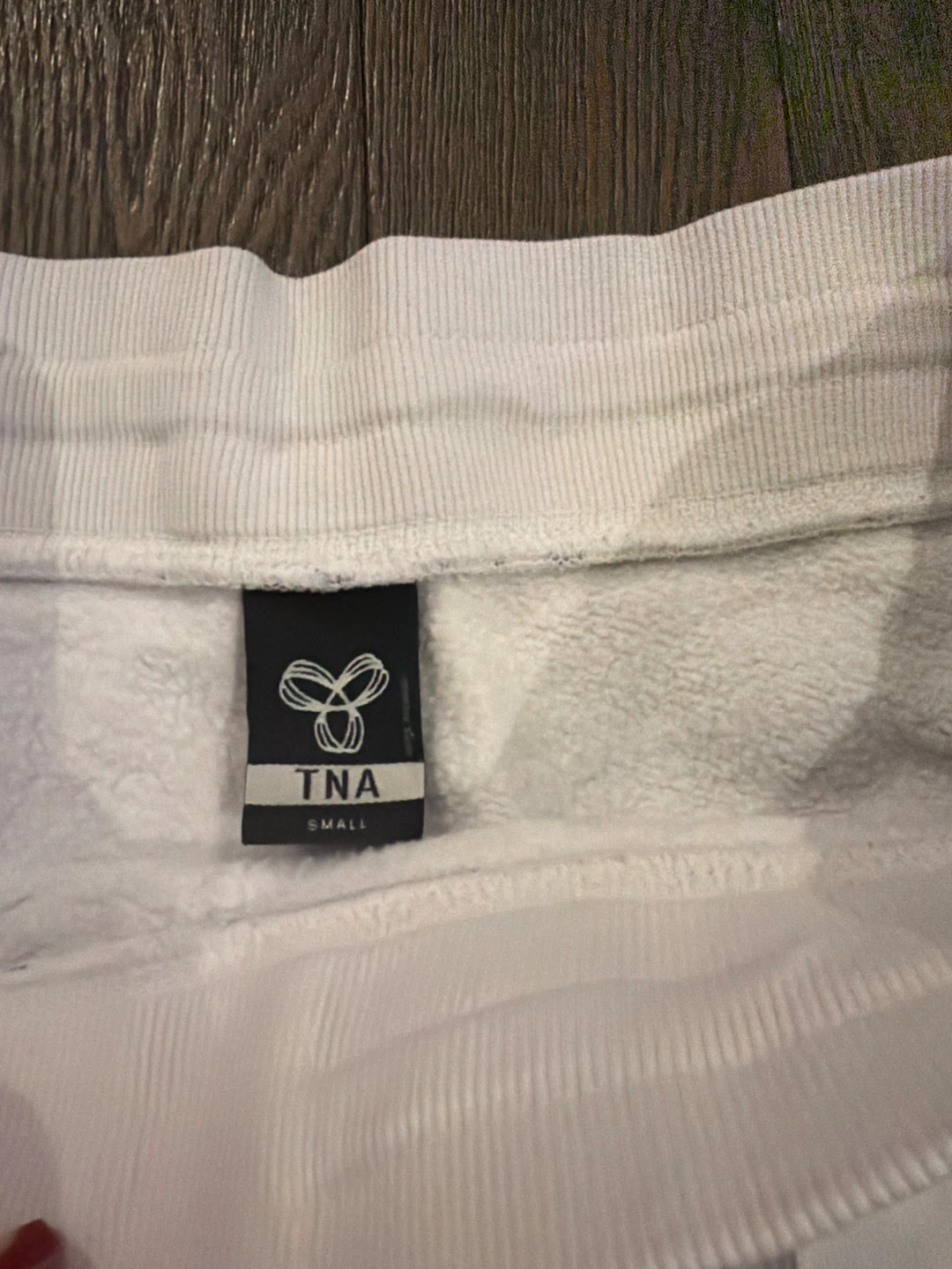 TNA White Graphic Print Sweat Shorts Size Small - photo 2