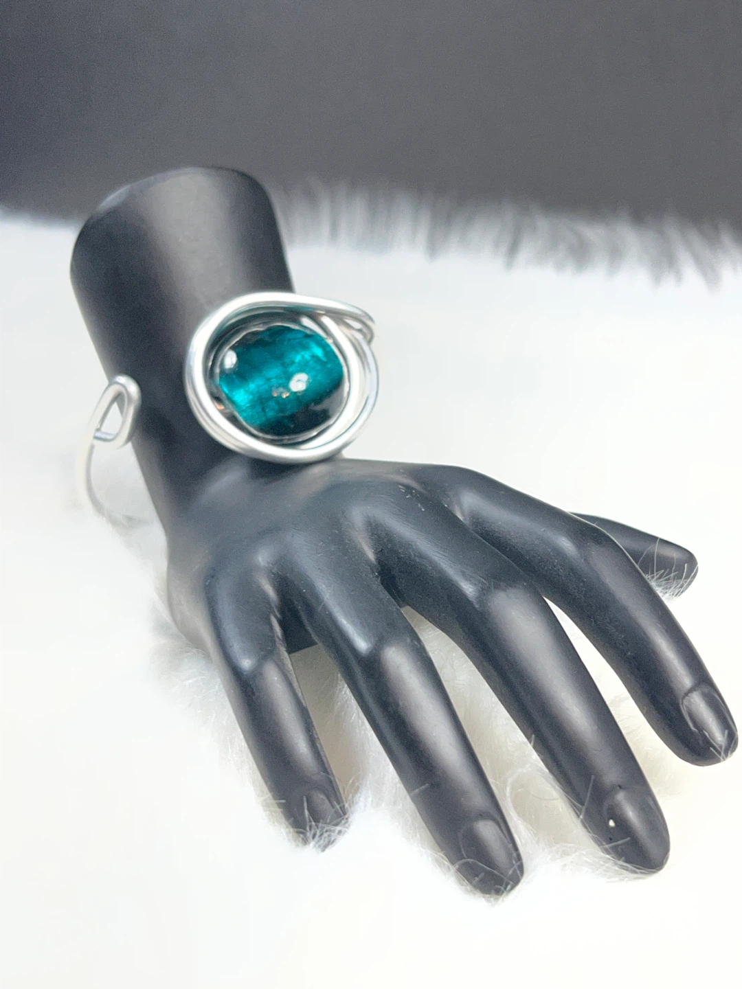 Wire-wrapped blue glass cuff bracelet - photo 2