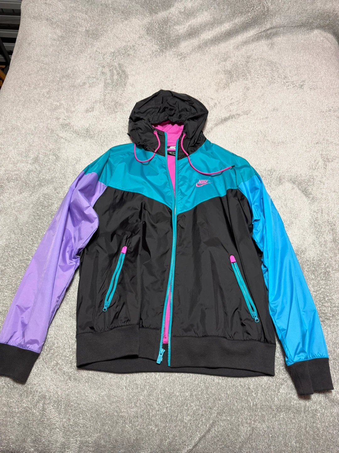 Nike Windbreaker Jacket Colour Block Full Zip Hooded