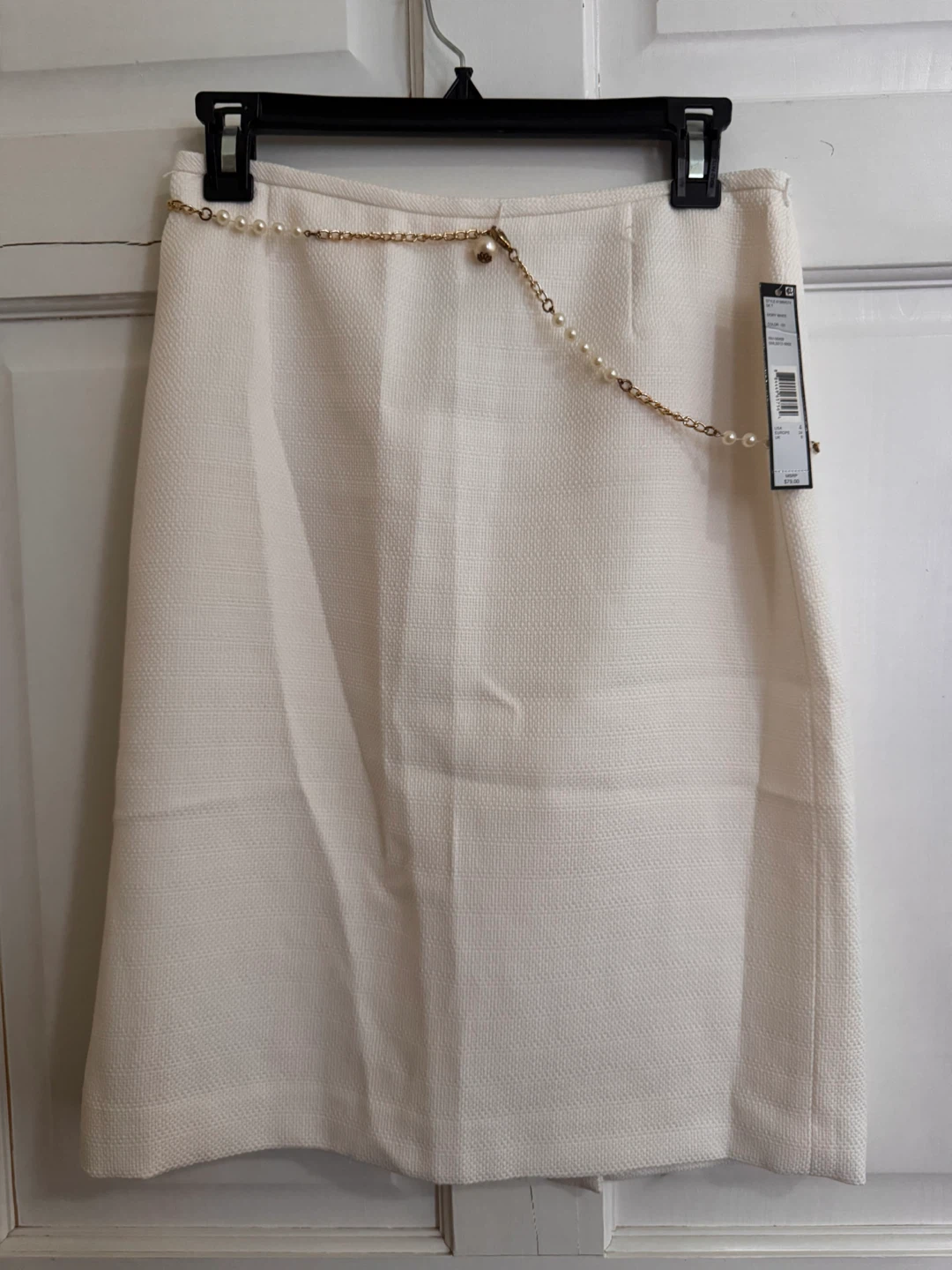White Tweed Skirt with Pearl & Gold Chain Detail - Size 4