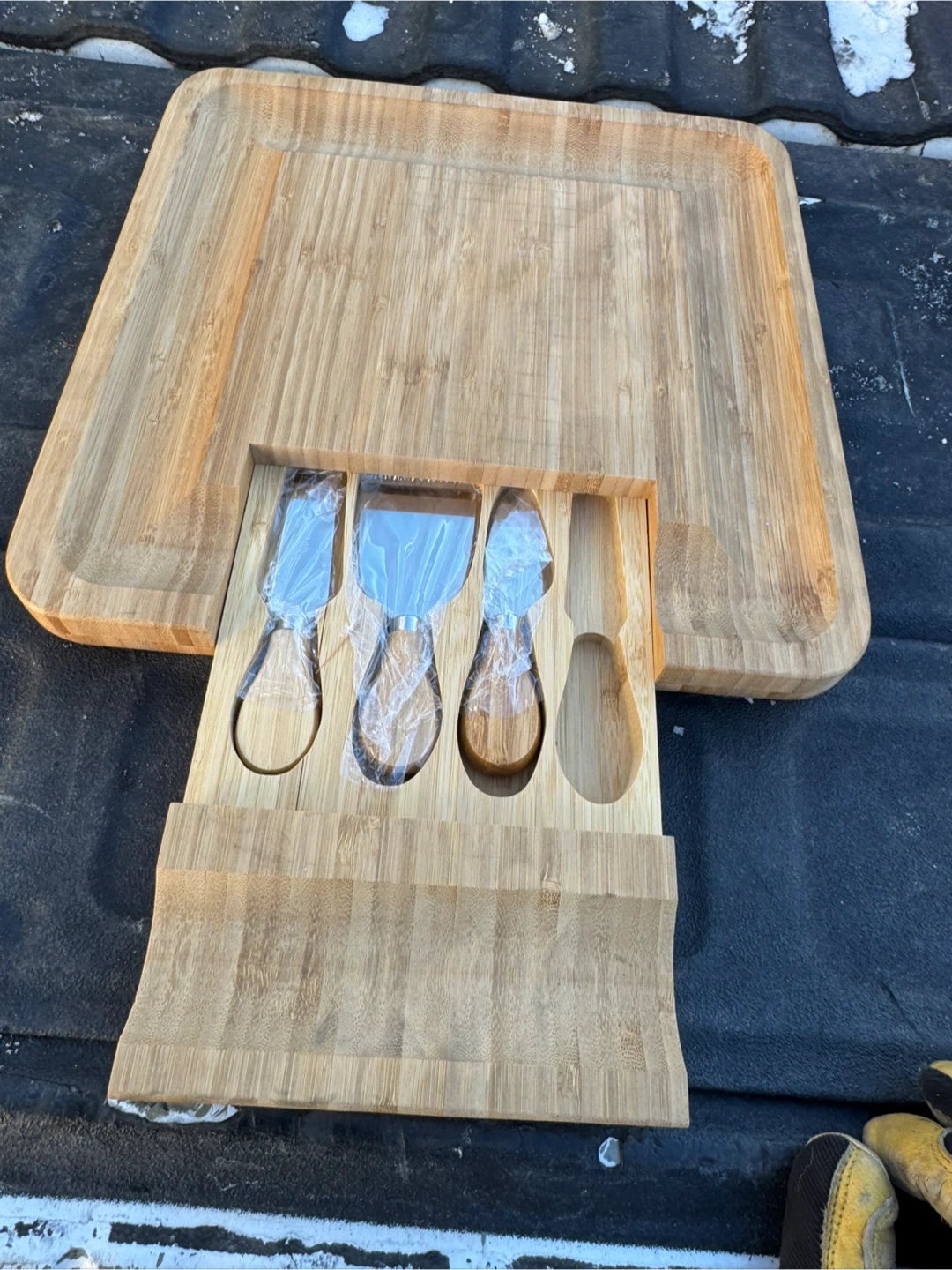 Dynamic Gear Bamboo Cheese Board with Utensils - photo 3