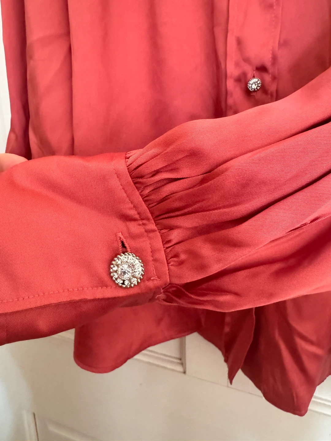 Zara Red Embellished Button Balloon Sleeve Blouse Size XS - photo 3
