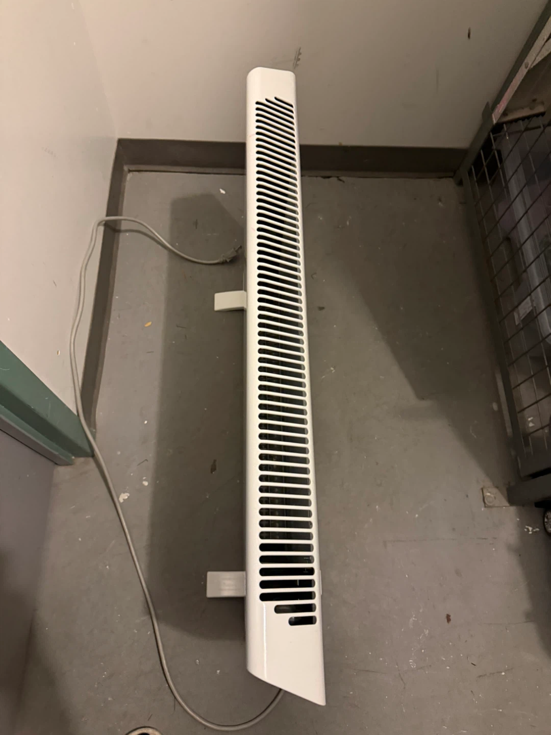 DeLonghi Slim Style Heater - photo 4