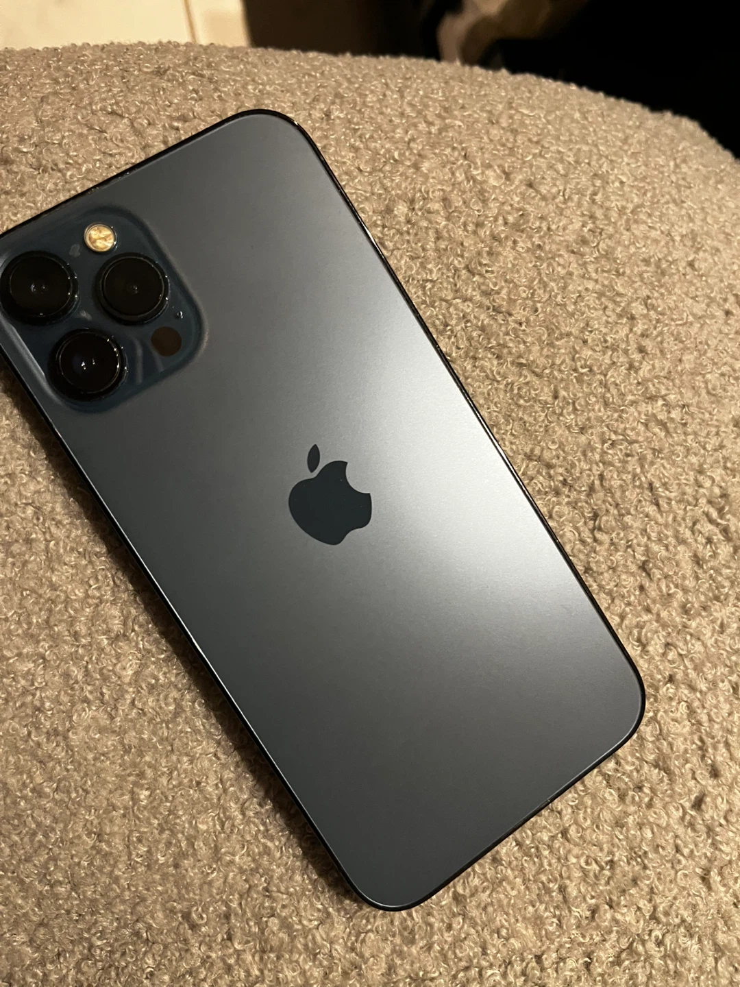 Apple iPhone 12 Pro Max - Graphite