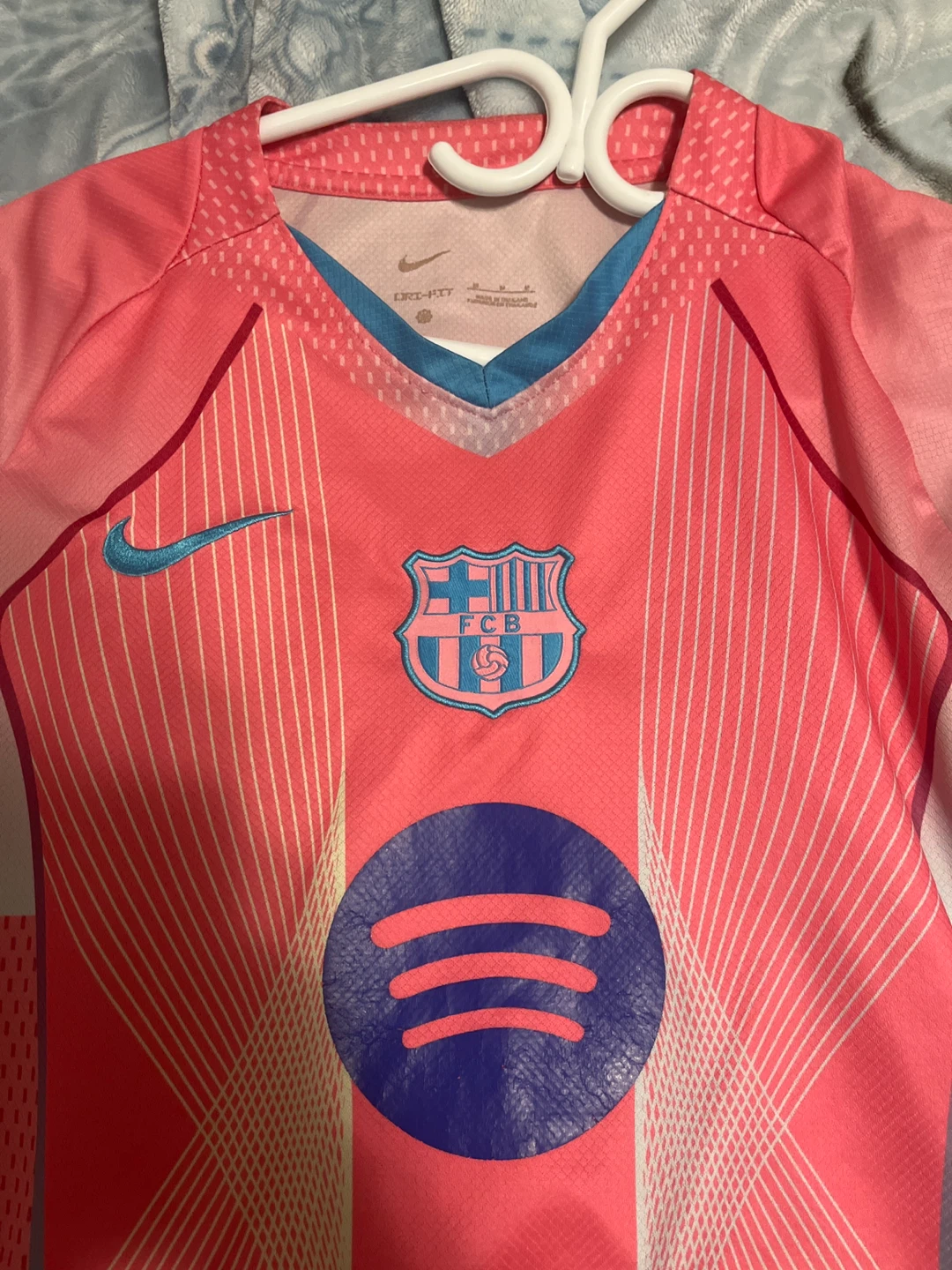 Pink Barcelona jersey m