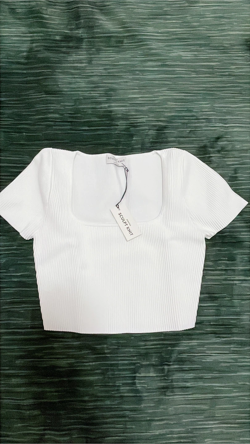 New Aritzia White Sculpt Knit Crop Top