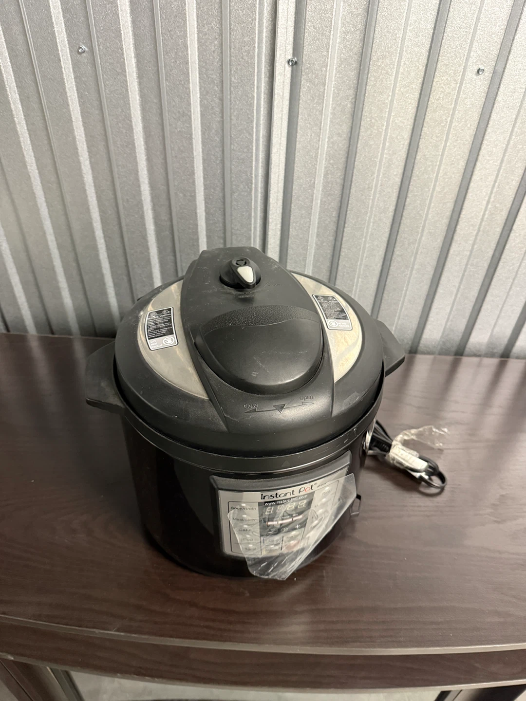Instant Pot Duo 7-in-1 Electric Pressure Cooker - photo 3