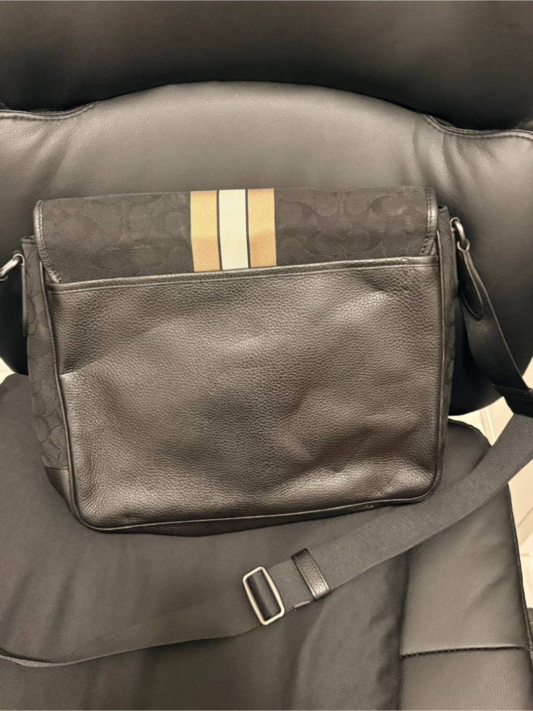 Coach Satchel - photo 2