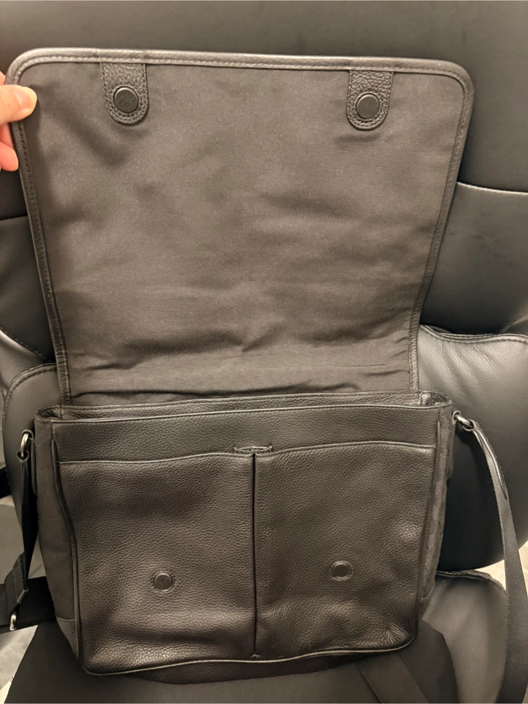 Coach Satchel - photo 4