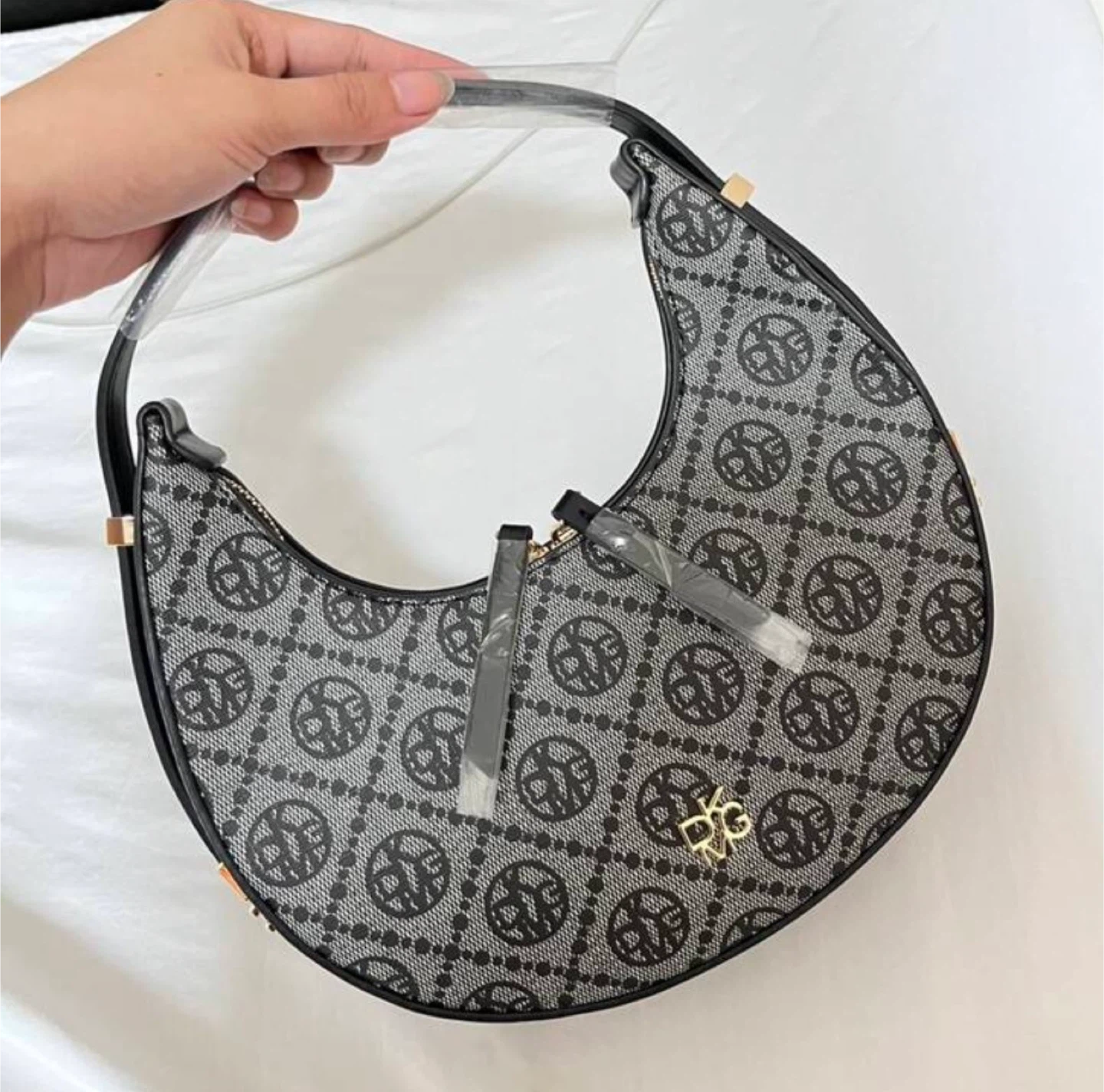 Hobo Bag - photo 2