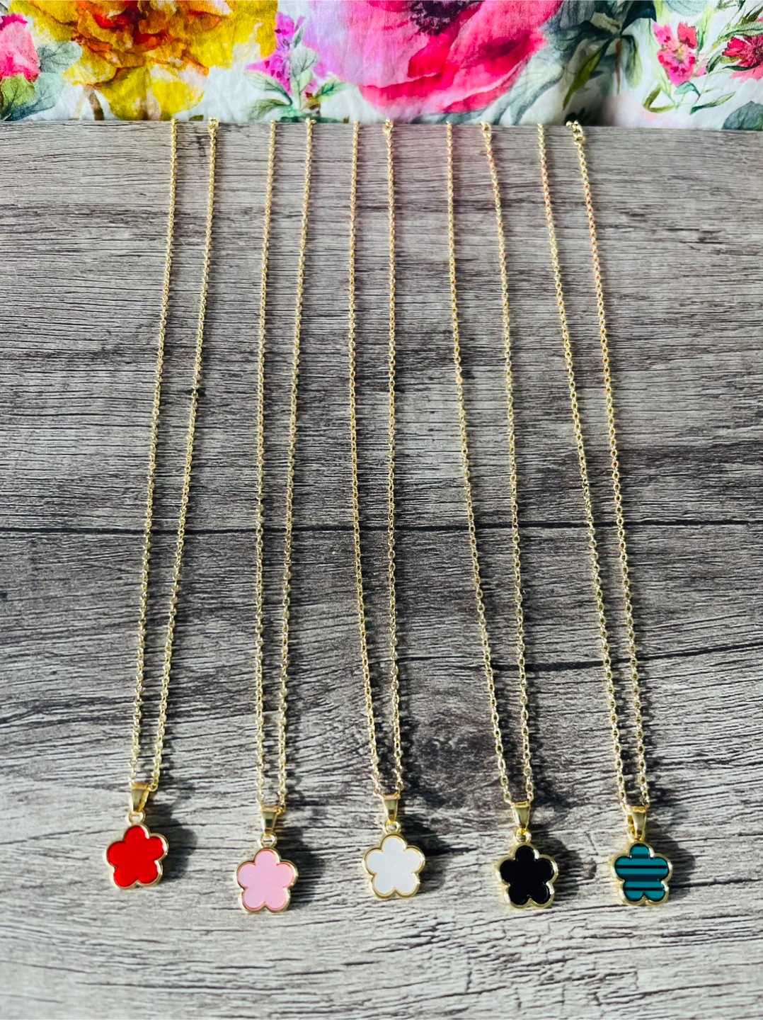 Necklaces new - photo 5