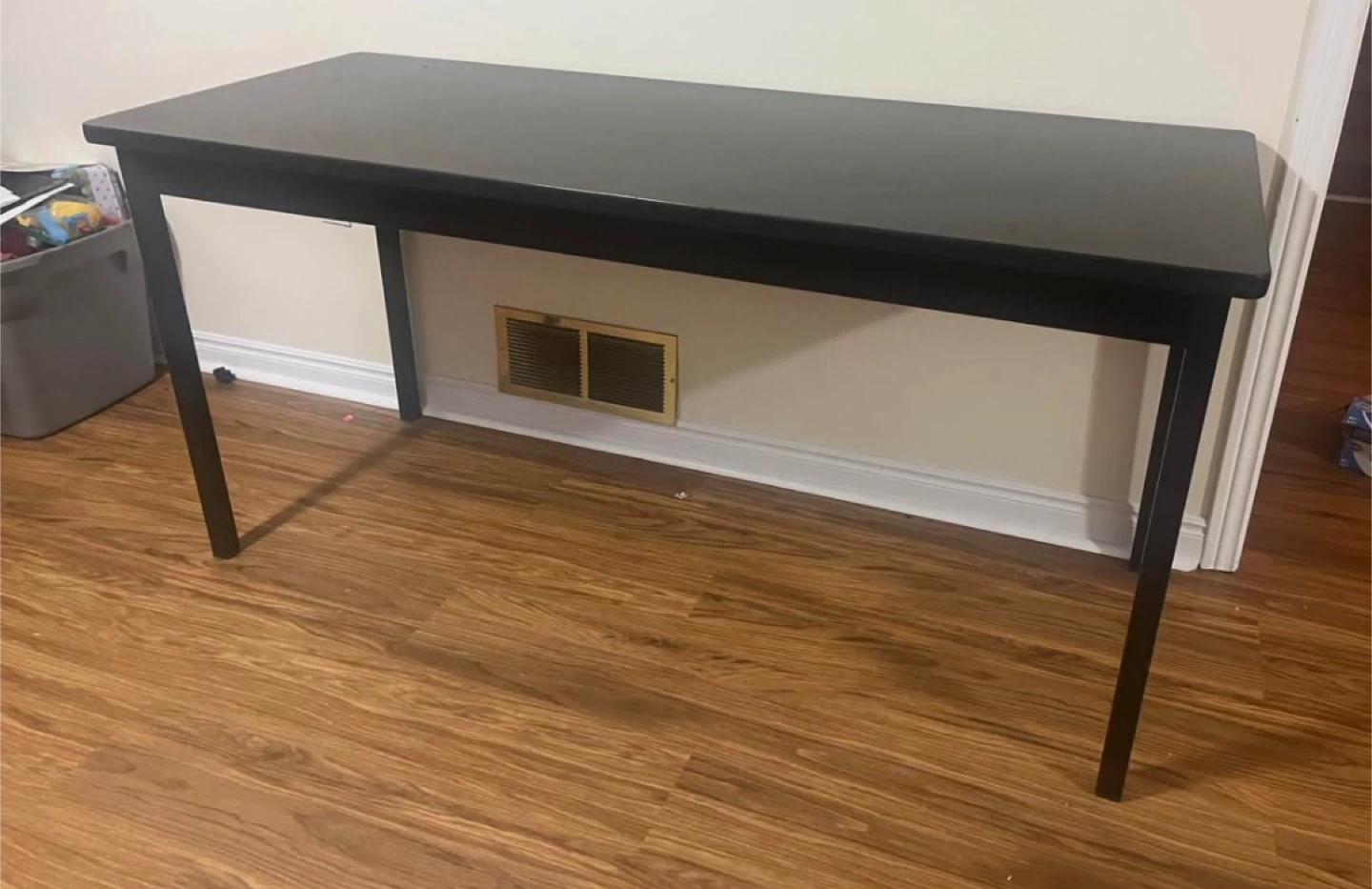 Black rectangular desk