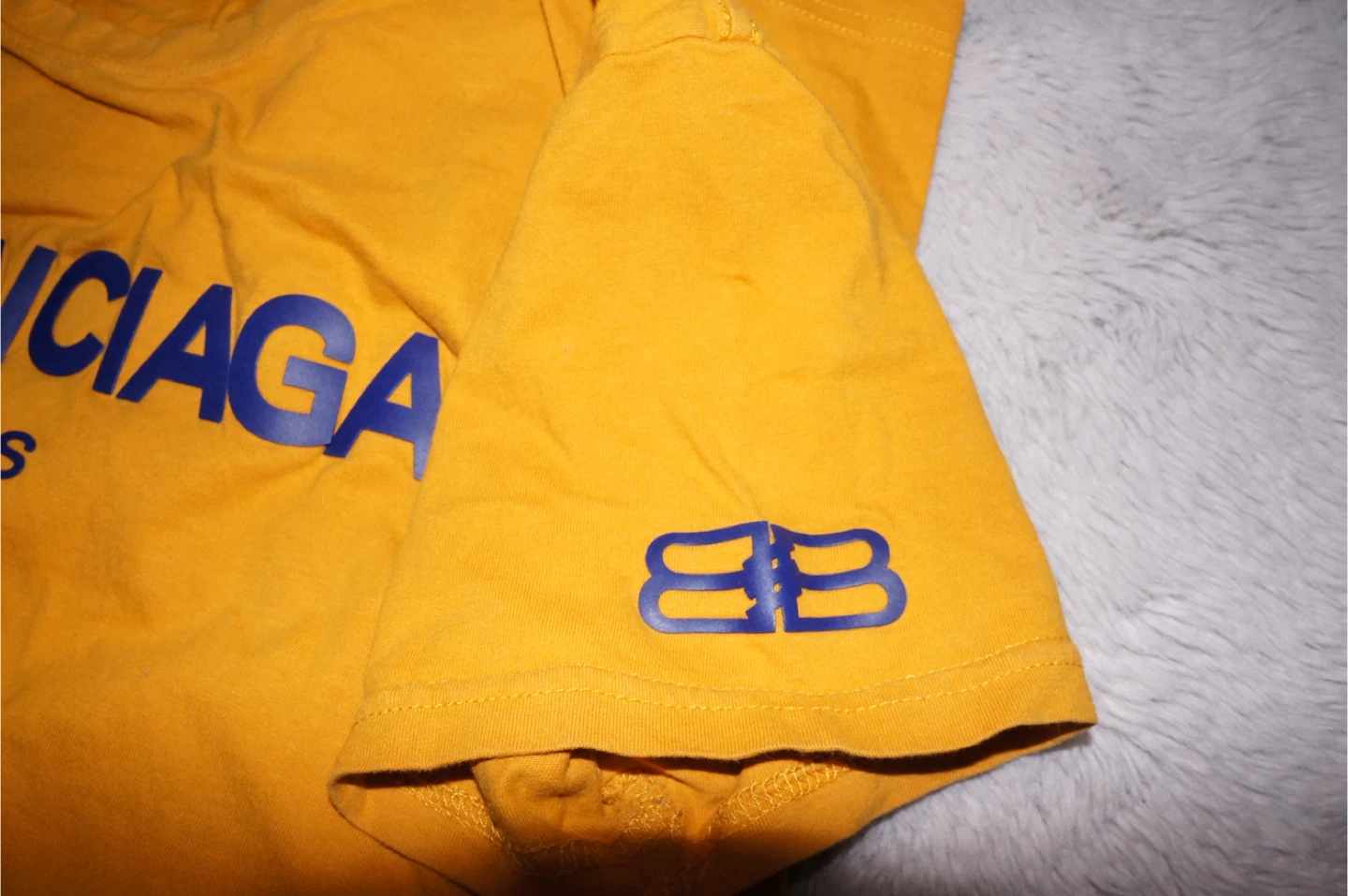 Balenciaga Paris T-Shirt XL Yellow - photo 3