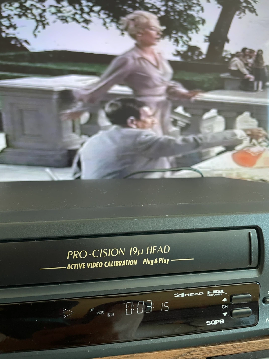 JVC HR-VP656U Pro-Cision VCR VHS Player No Remote - photo 4