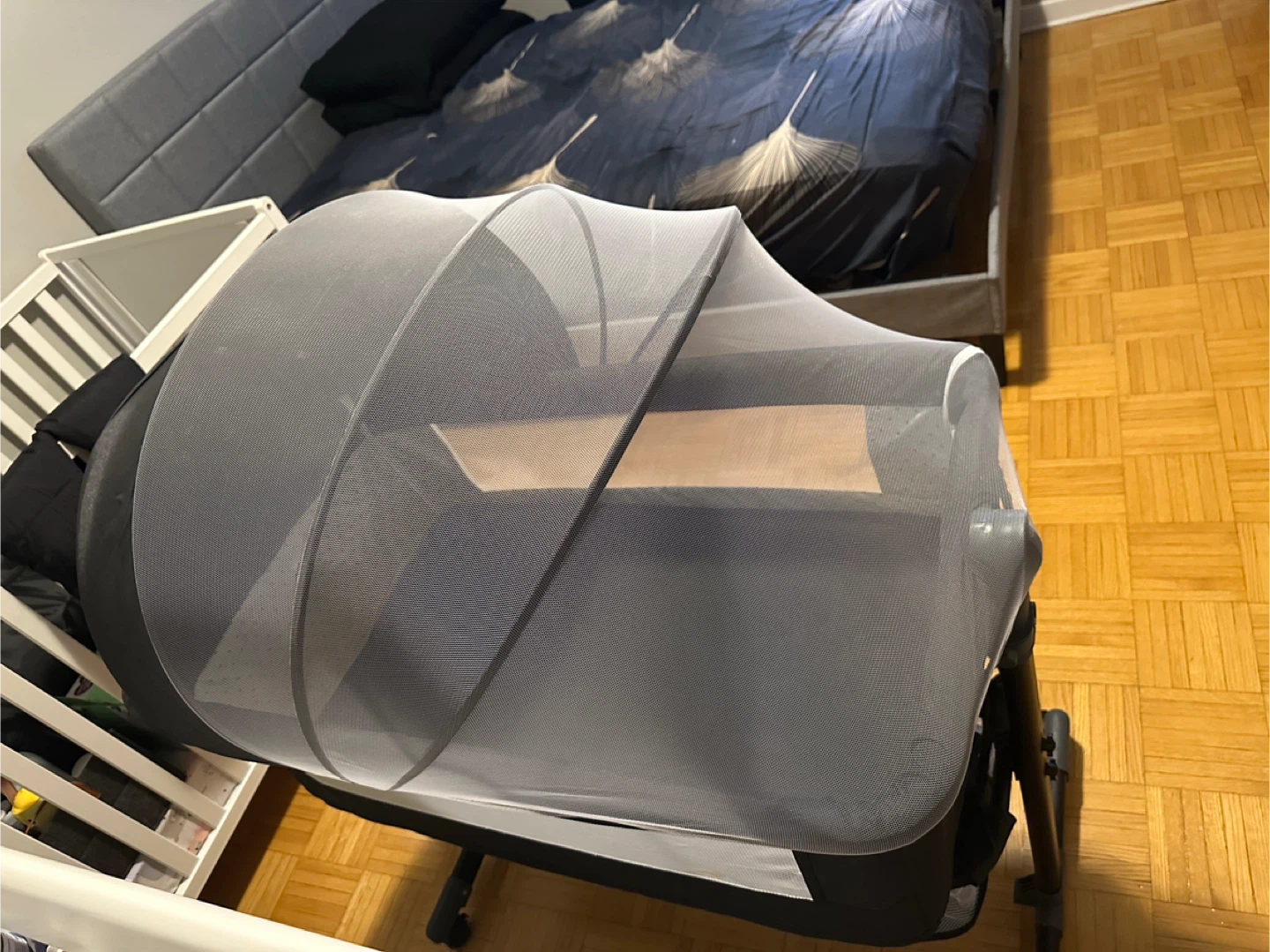 Grey Bassinet with Mosquito Netting - photo 5