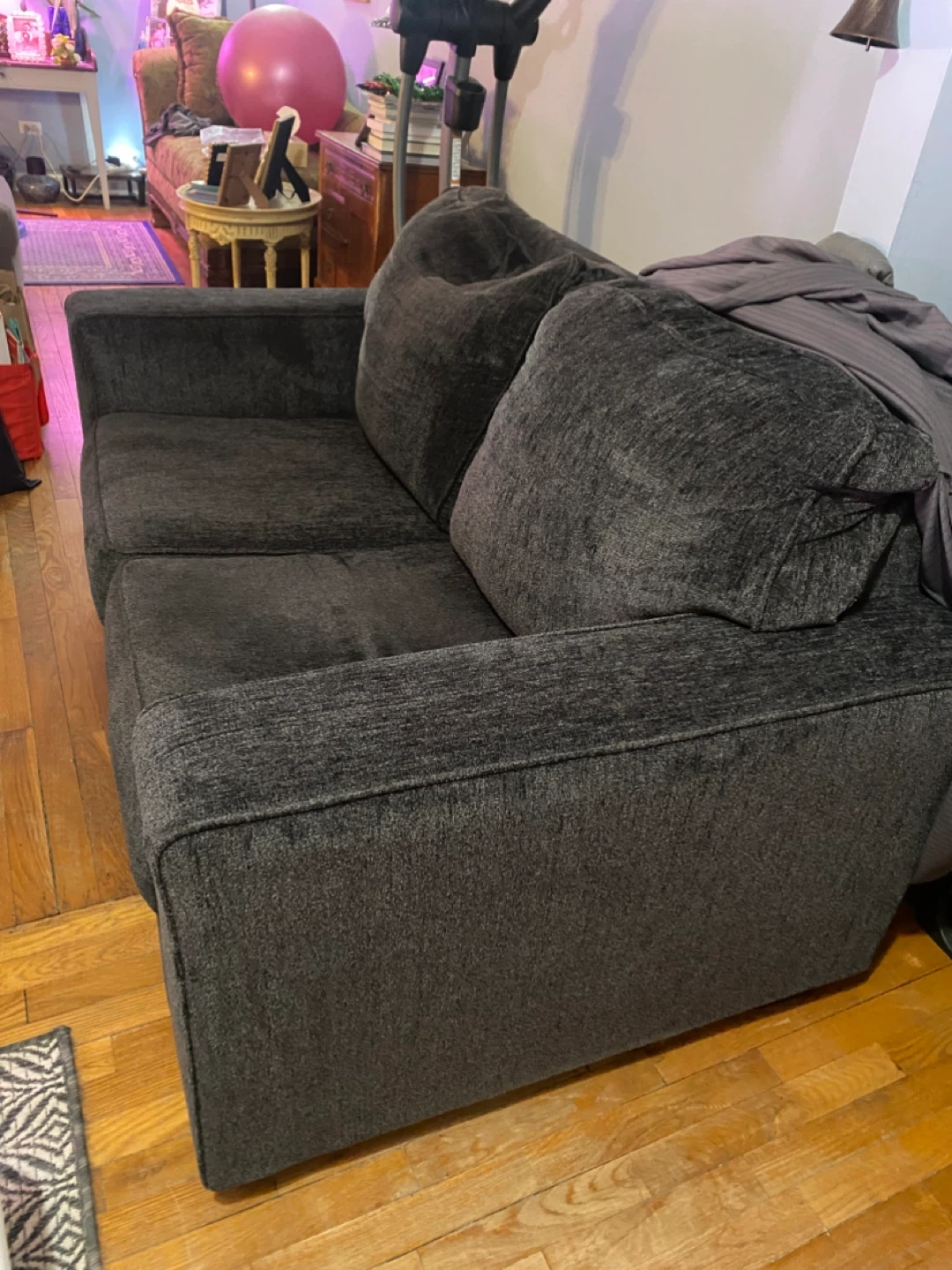Altari  Loveseat Sofa - photo 2