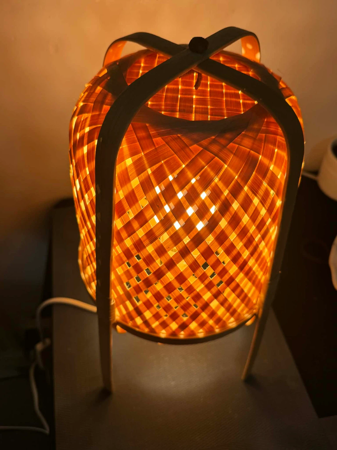 Woven Bamboo Table Lamp - photo 2