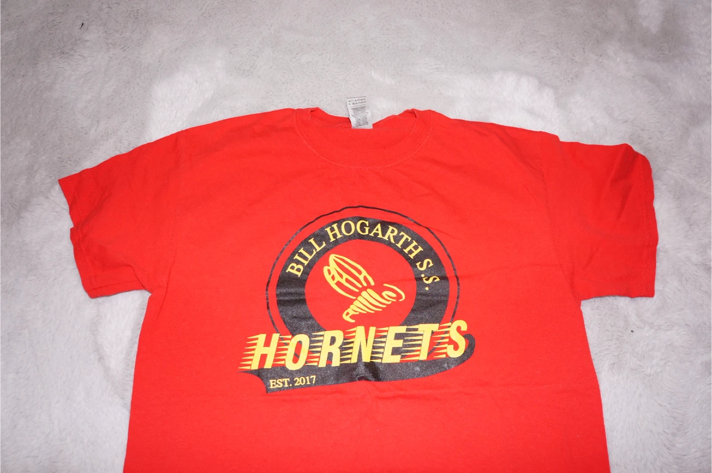 Gildan Heavy Cotton Bill Hogarth S.S. Hornets T-Shirt - photo 2