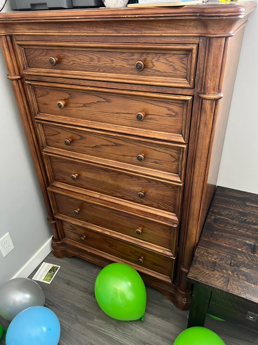Wooden Dresser with 5 Drawers