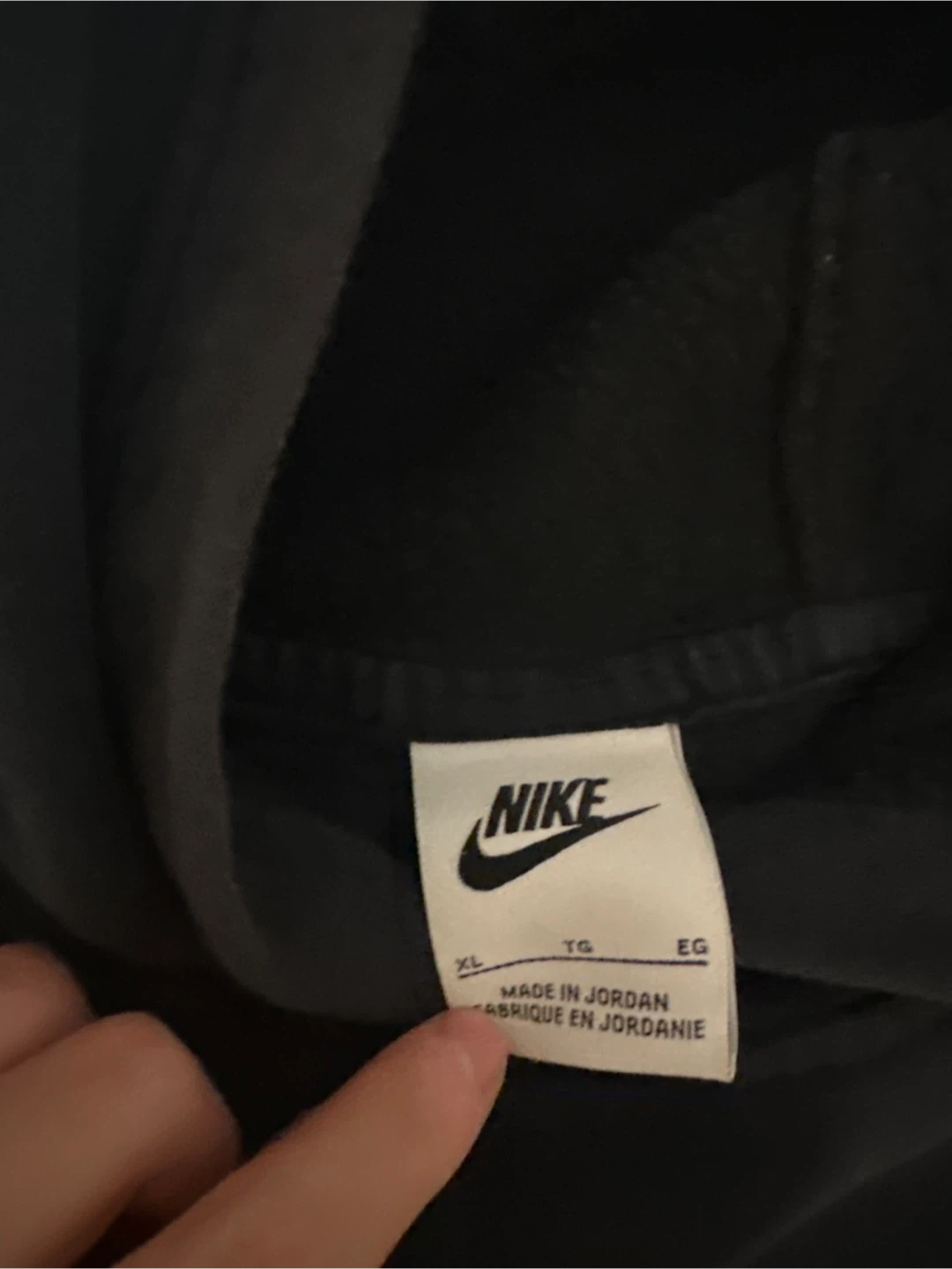 Nike Black Hoodie youth xl - photo 2