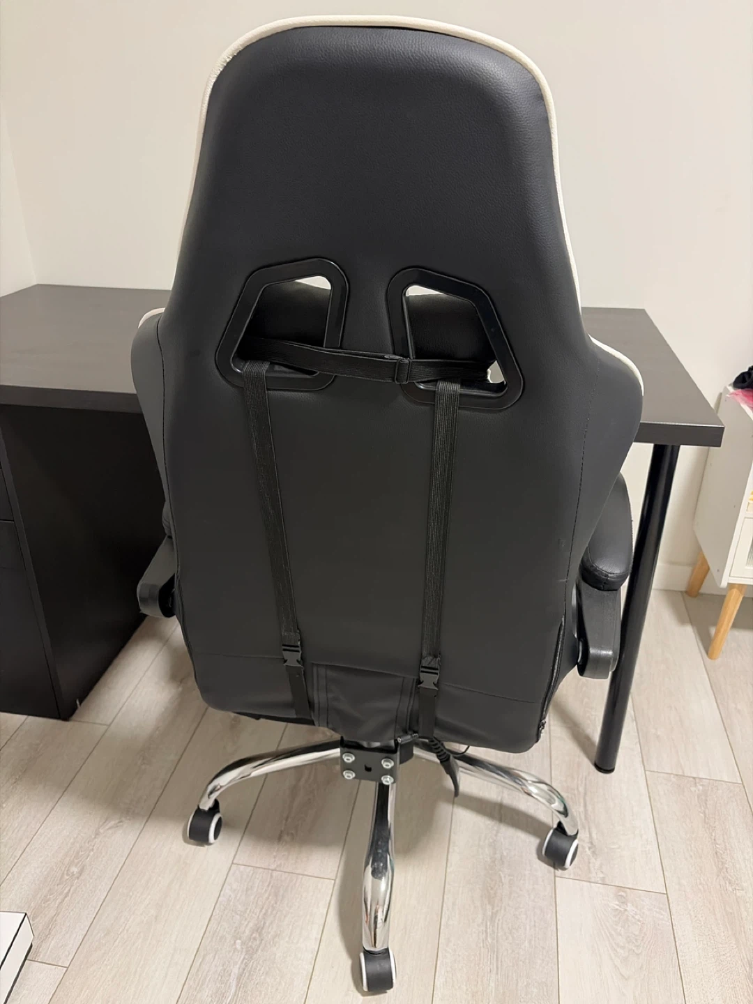 GTRACING Gaming Chair - Black and White - photo 2
