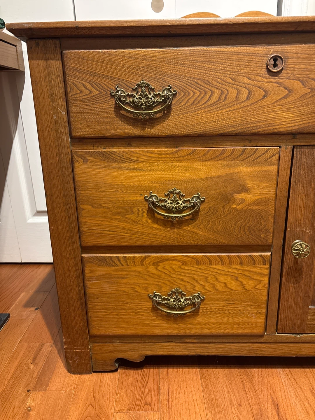 Solid Antique Oak Dresser with Cabinet - photo 2