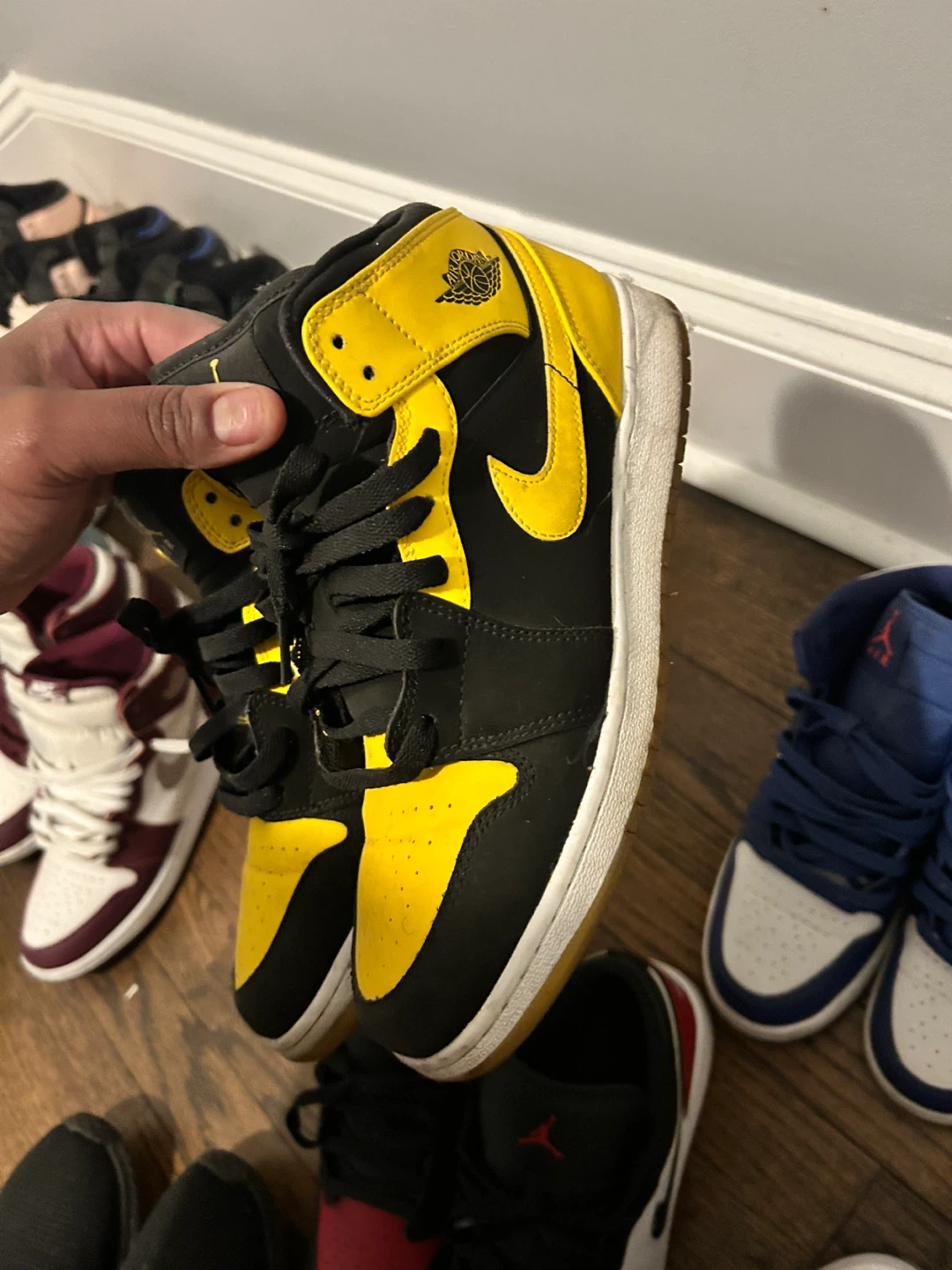 Air Jordan 1 Mid Yellow Black Sneakers