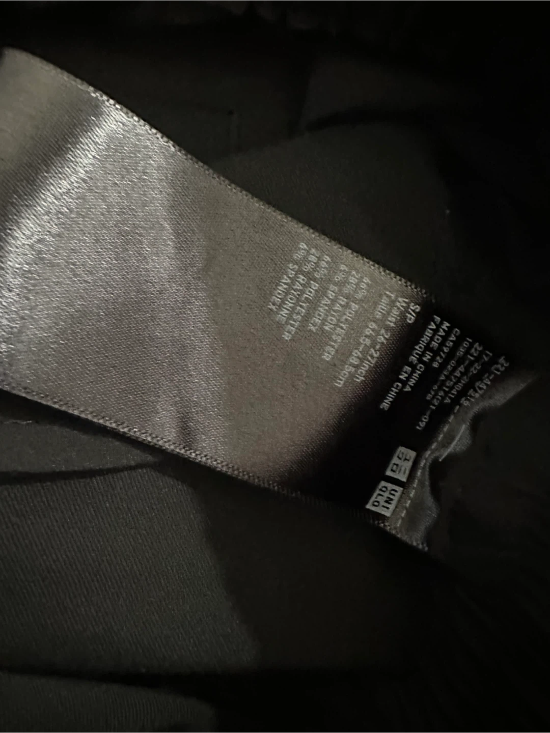 Uniqlo Black Pants - photo 3