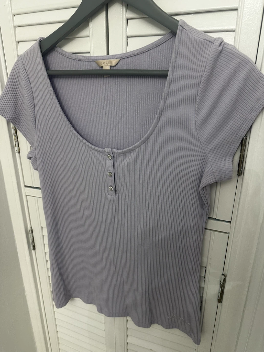 Guess Ribbed Henley T-Shirt - Lavender - Size L - photo 2