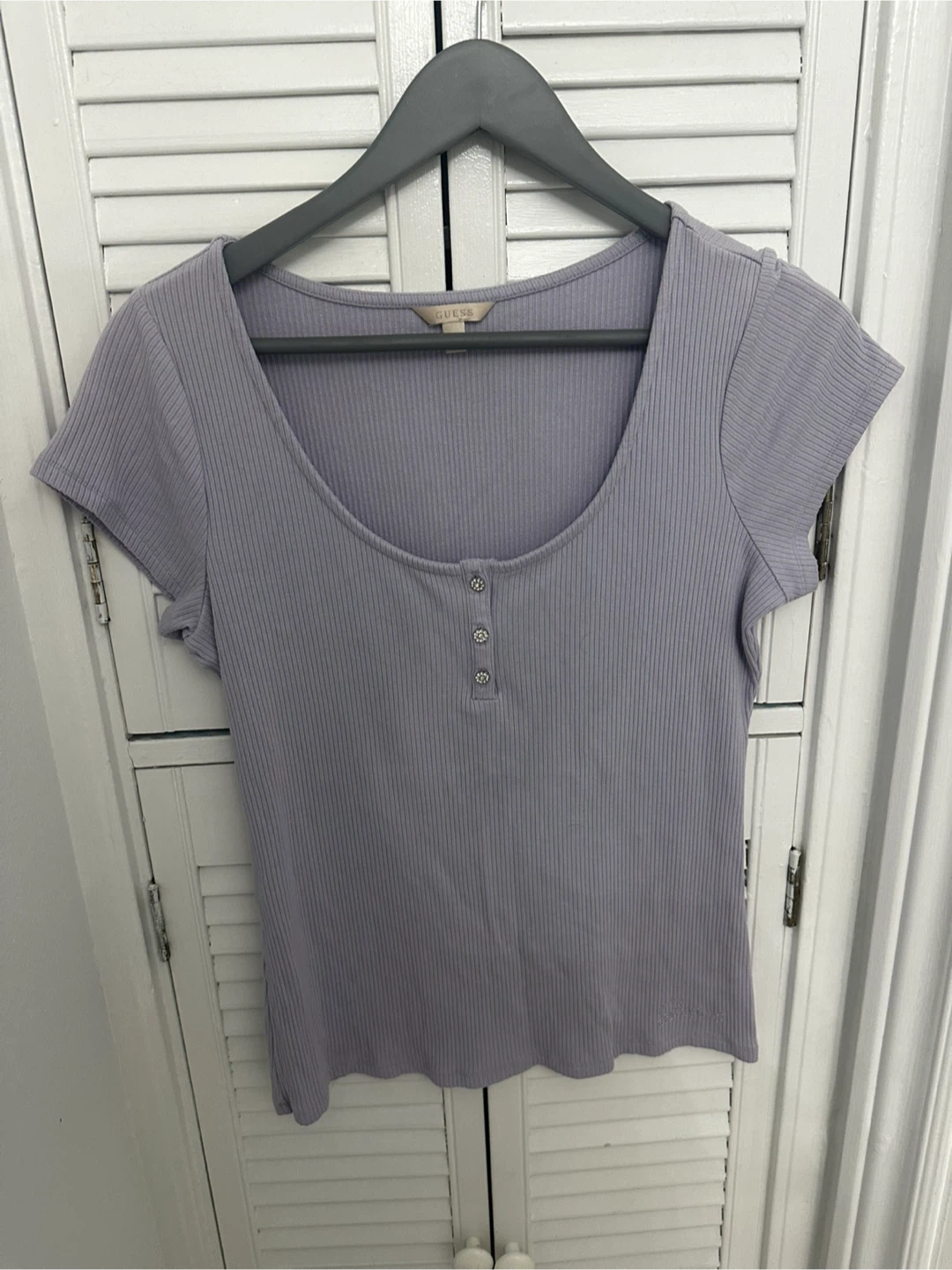 Guess Ribbed Henley T-Shirt - Lavender - Size L