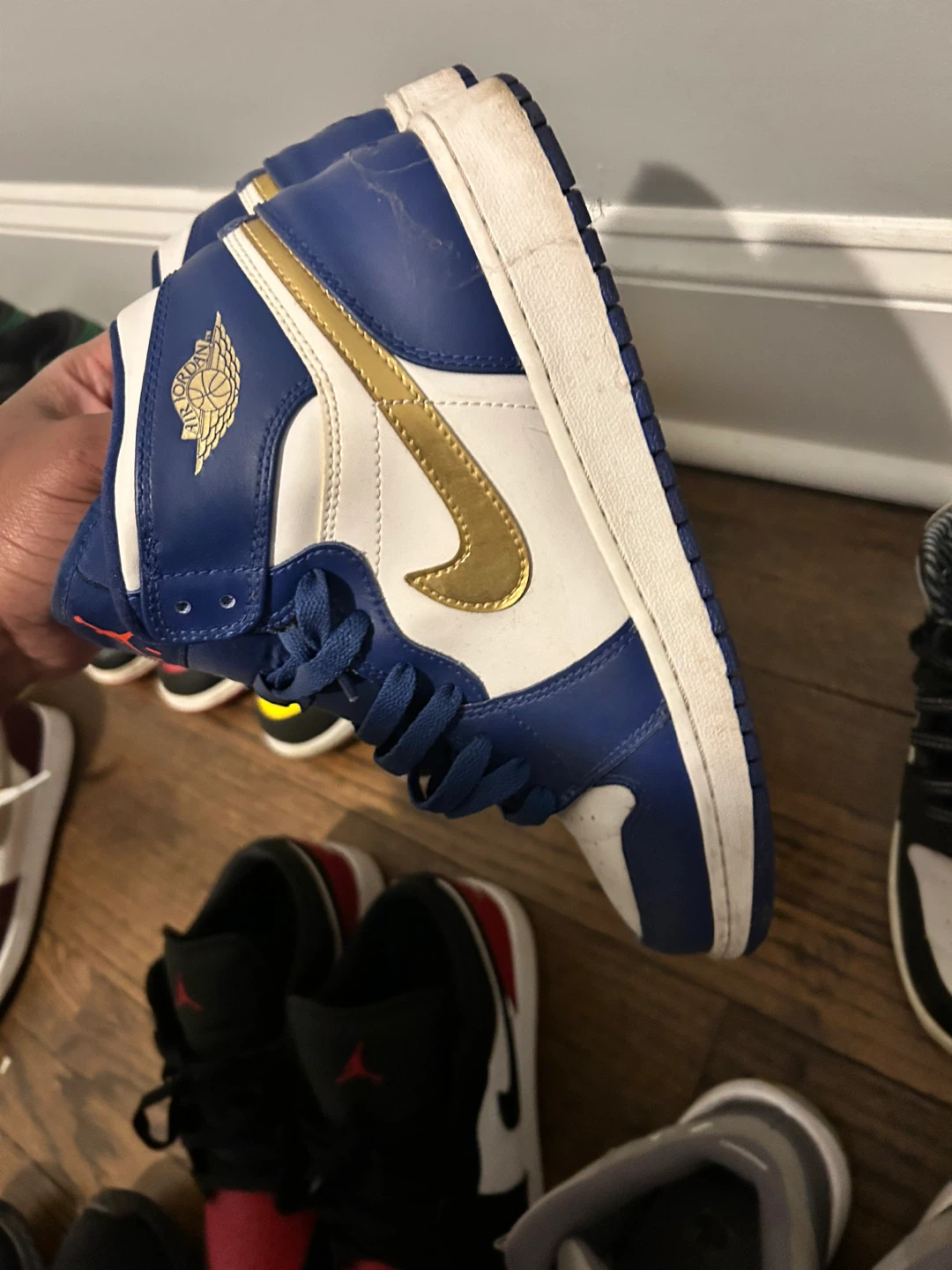 Nike Air Jordan 1 Retro High OG Blue White Gold Men's Size 7Y