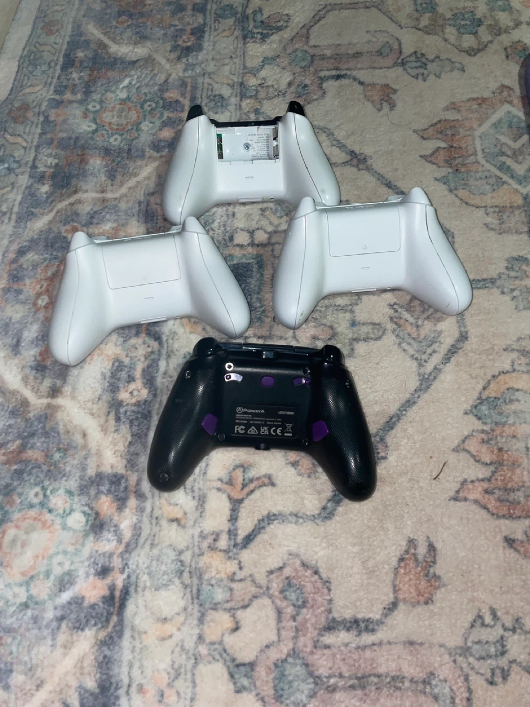 Xbox Wireless Controllers (3 White, 1 Purple/Black) - photo 2