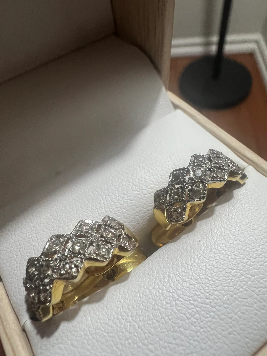14 k Gold and Diamond Hoop Earrings - photo 4