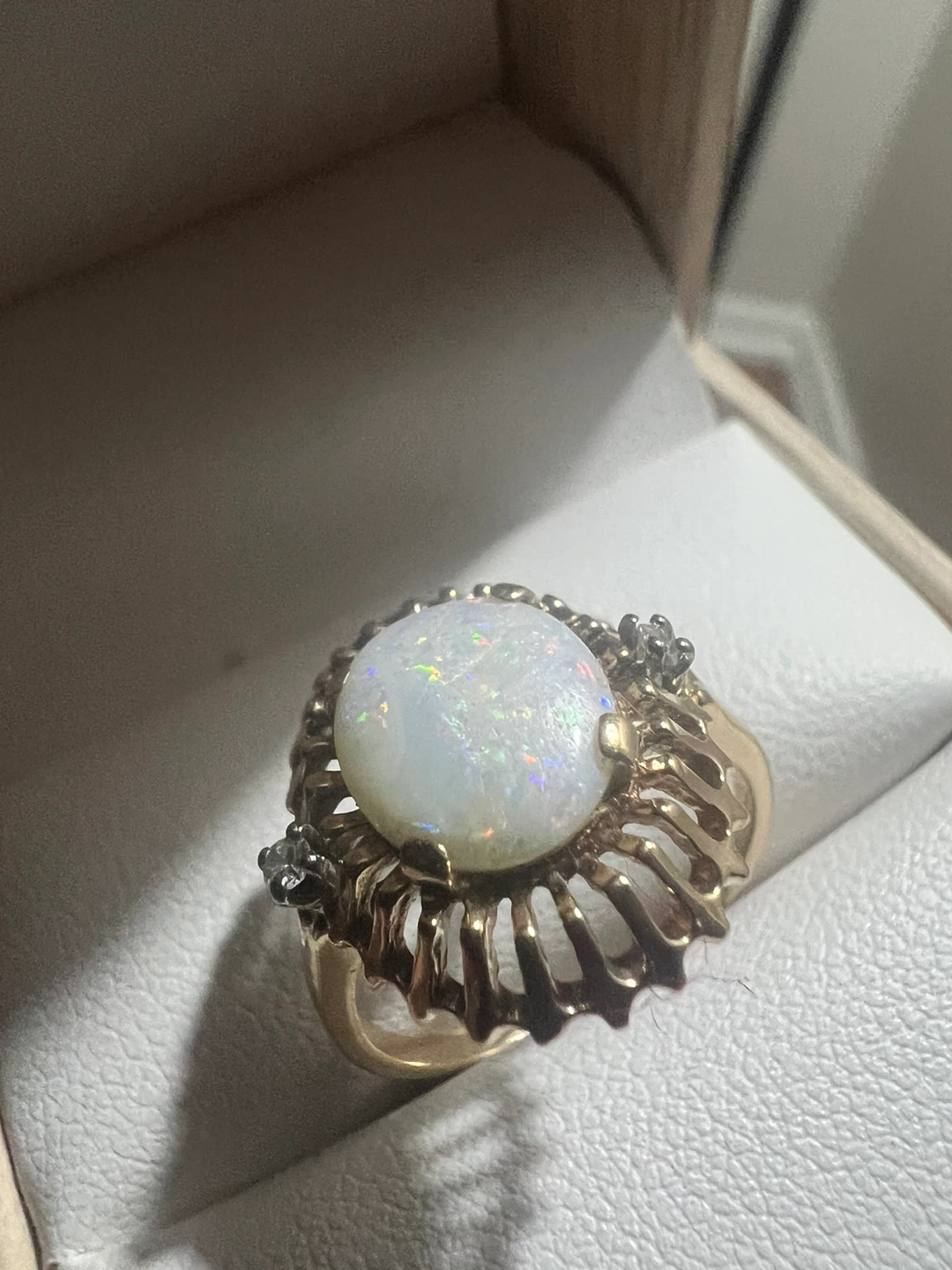 14 k Vintage Opal Ring with 2 diamonds