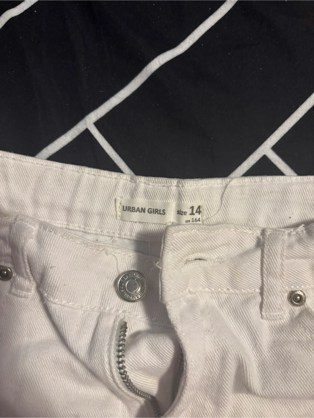 Urban Girls White Denim Shorts - Size 14 - photo 2