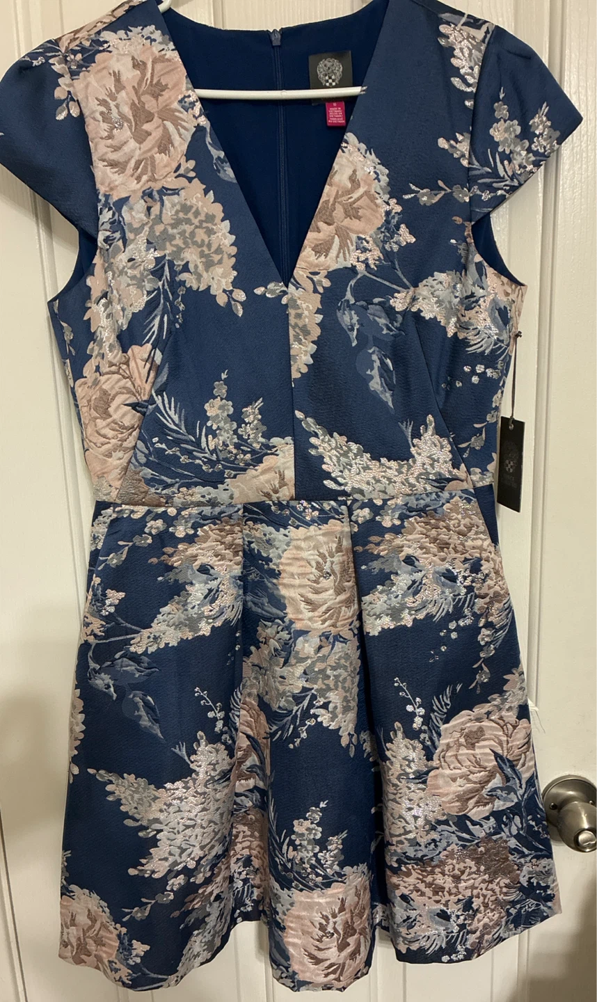 New Vince Camuto Metallic fit and flare Blue Floral Dress