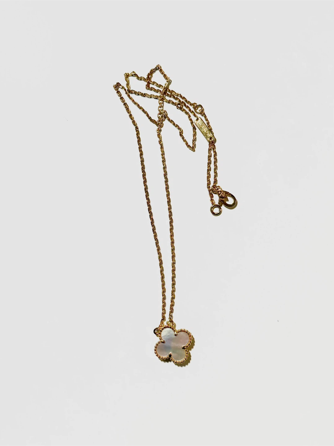 Authentic Van Cleef & Arpels Sweet Alhambra Necklace